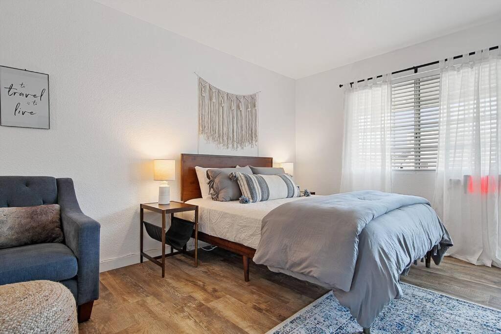 Couples Studio 1 W Full Kitchen Apartamento Oakhurst Exterior foto